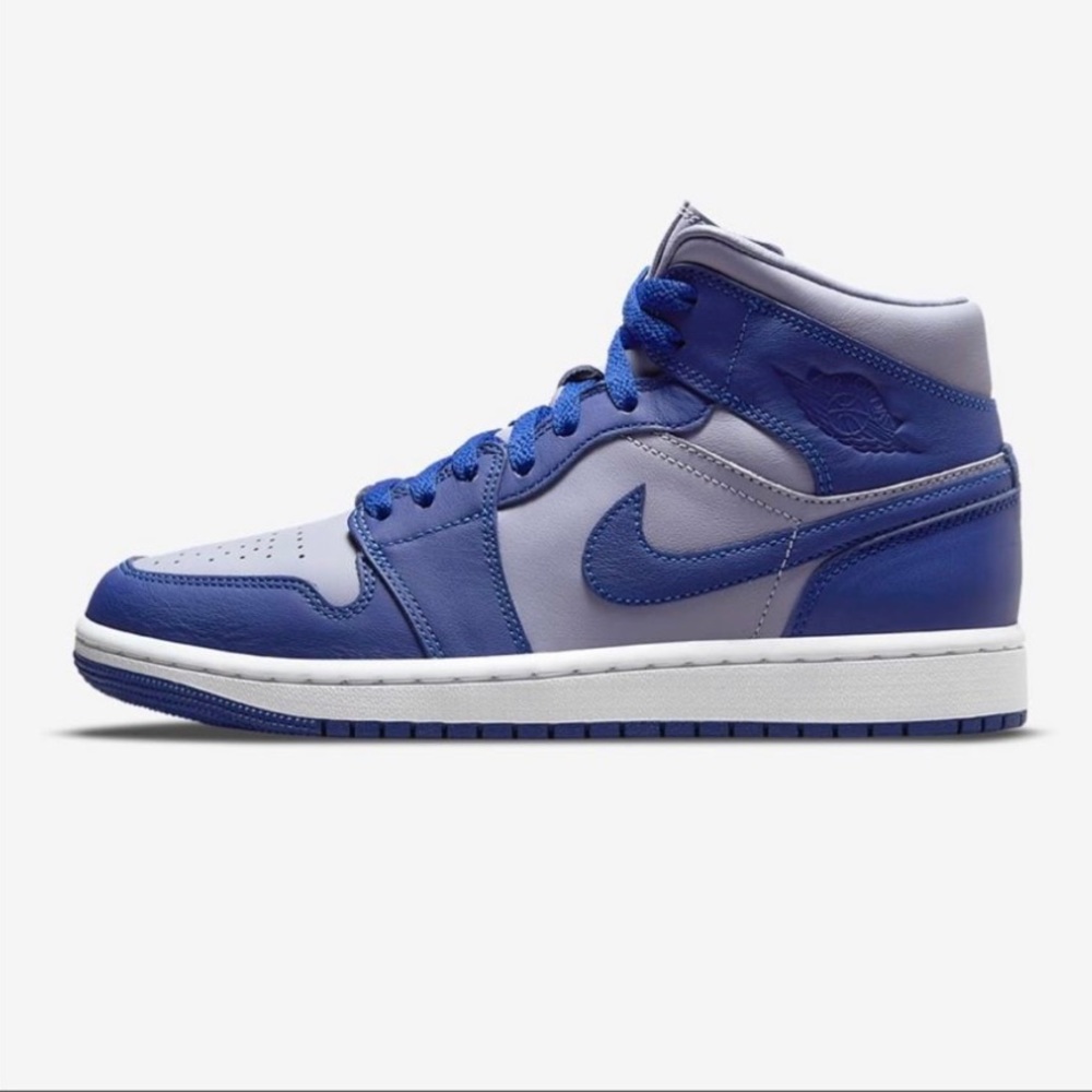 Nike Air Jordan 1 Mid SE